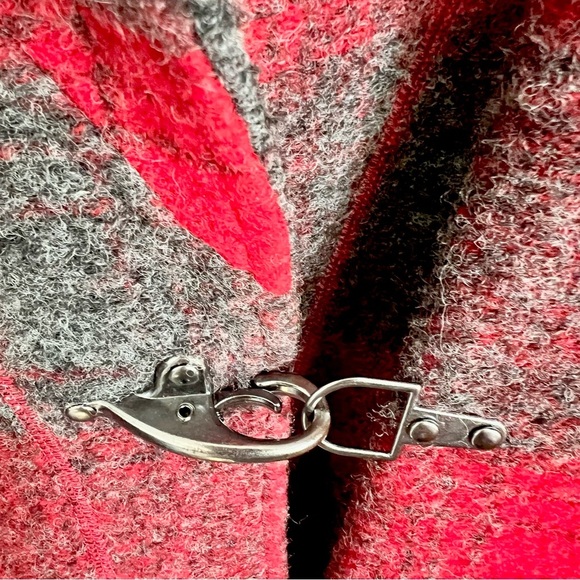 Max Studio Hooded Wool Blend Red and Grey Plaid Women Jacket Coat Size Small - Picture 4 of 11